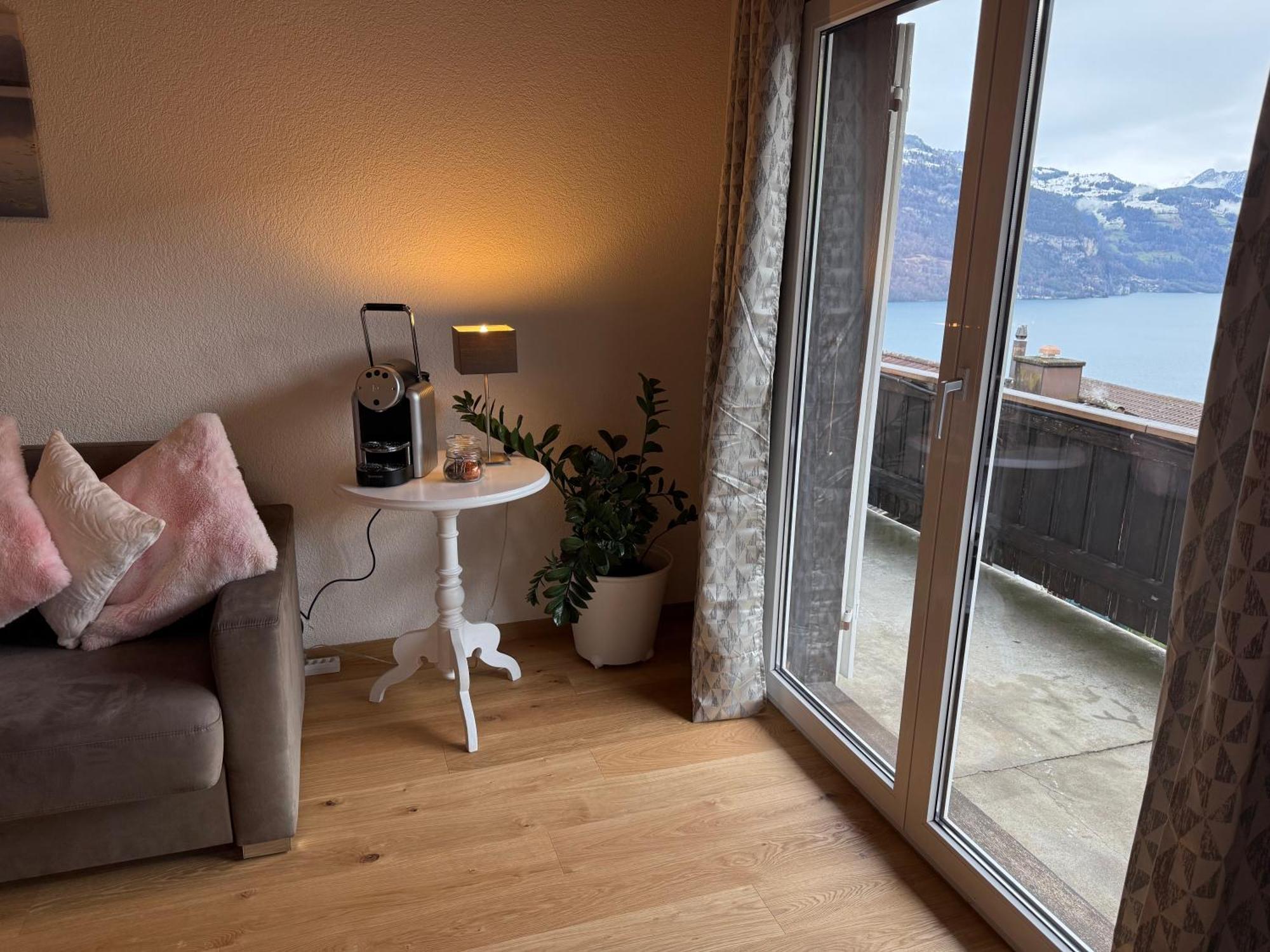 Eva'S Seeblick Krattigen Værelse billede
